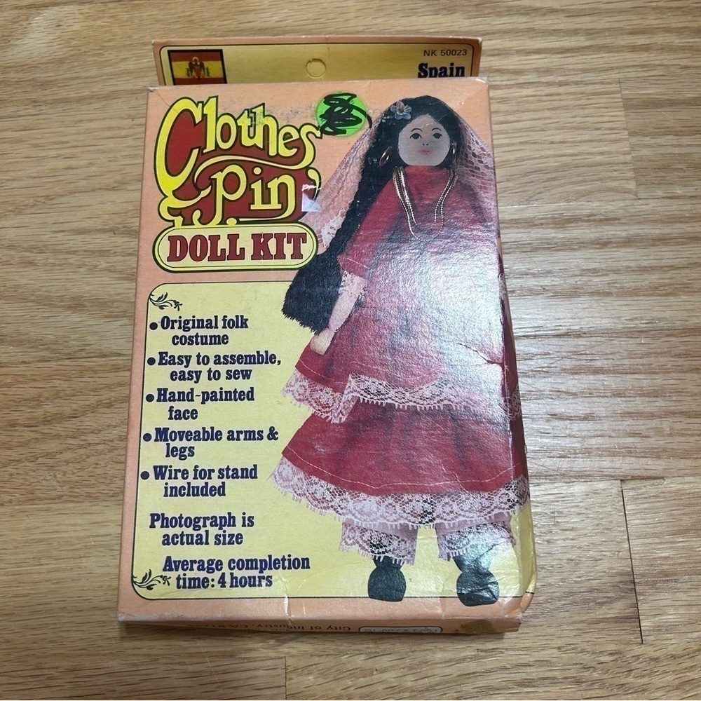Vintage Clothes Pin Doll Kit Spain NEW Craft International Spain